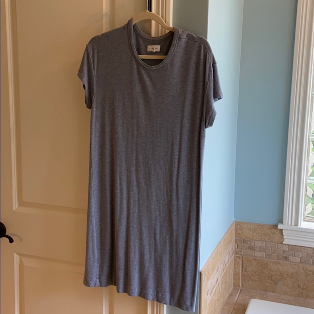 Lou & Grey t-shirt dress